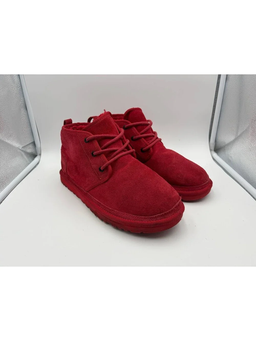 UGG Neumel Boots Red Men US 11 Suede Shearling Lined Ankle Chukka